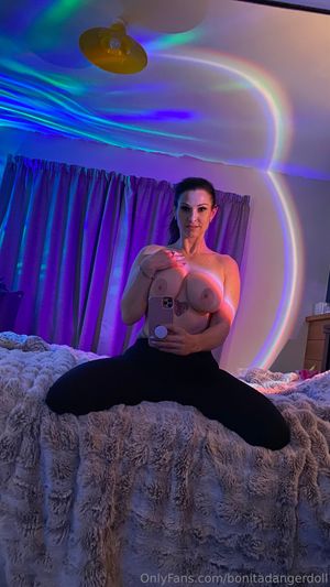 bonitadangerdoll  - Thumb
