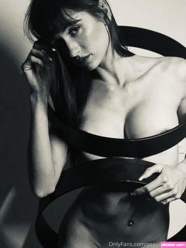 Ona Lee  - Image
