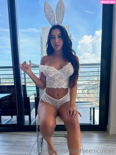 ashleenicoleee - Image