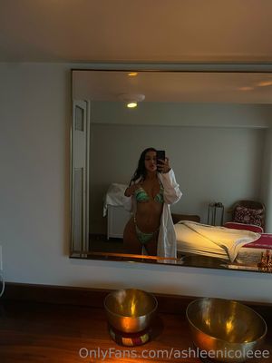 ashleenicoleee N29