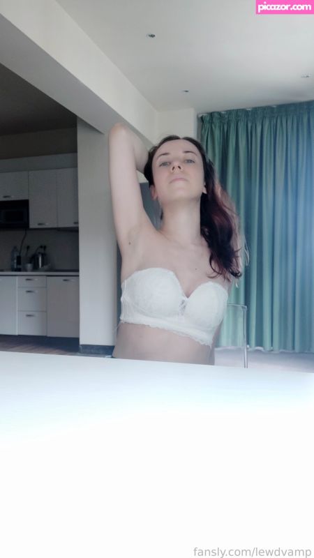 Lewdvamp N161