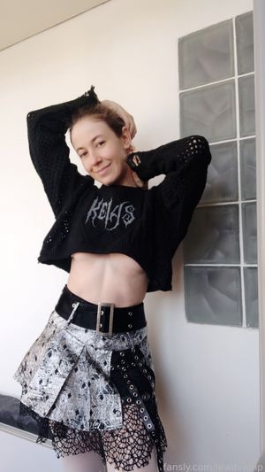 Lewdvamp  N13