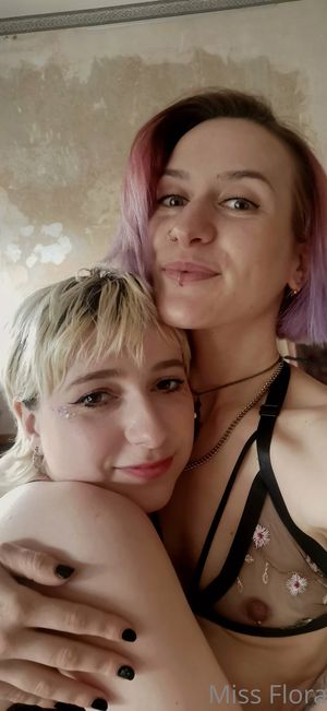 miss-flora-femdom-1 photo #220 photo n 220