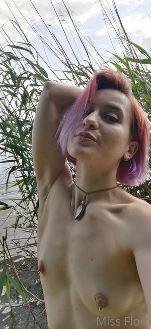 miss-flora-femdom-1 photo #160 photo n 160