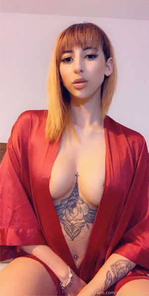 bella moore N47