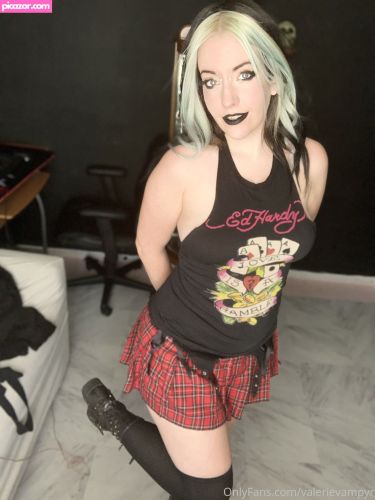 Valerie Vampyr - Image