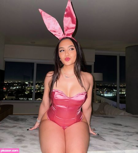 Stella Hudgens - Image