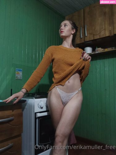 Erikamuller18  - Image