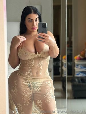 Lissa Aires - Thumb