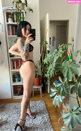 Lizzyrubin  - Image
