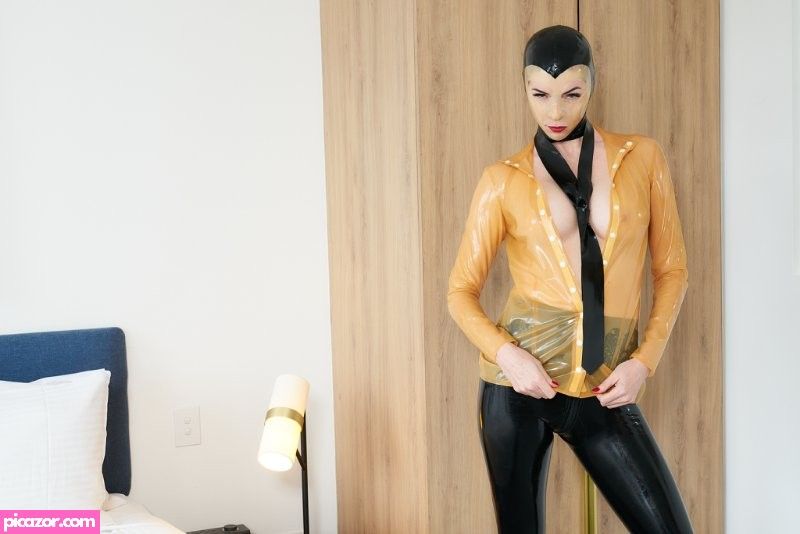 LatexRapture N586