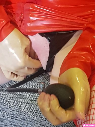 LatexRapture - Image
