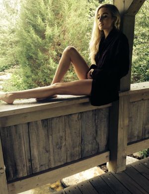 Naomi Woods  N13