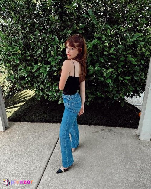 Violet Brinson - Image