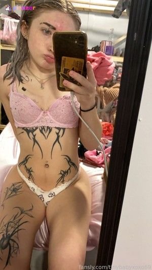tinybabyxoxo69 photo #33 photo n 33