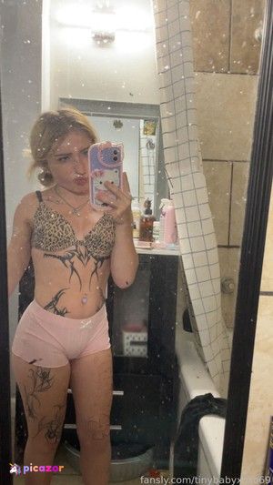 tinybabyxoxo69 photo #46 photo n 46
