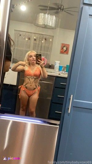 tinybabyxoxo69 photo #15 photo n 15