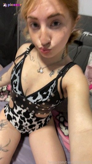 tinybabyxoxo69 photo #35 photo n 35