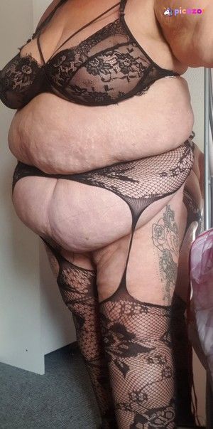 Suzzie SSBBW - Thumb
