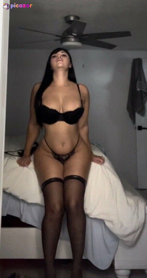 Erin Justine - Image