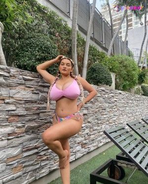 Sonali malhotraa N2