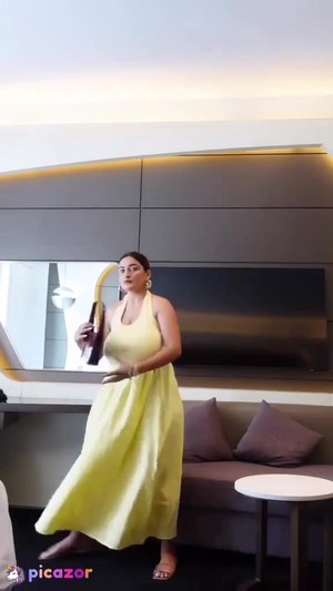 sonali-malhotraa video #45 photo n 45