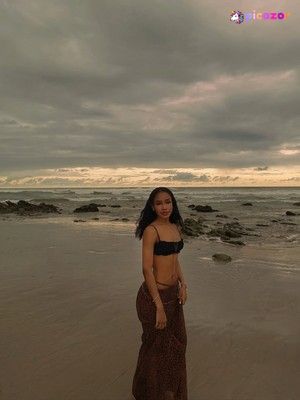 Annakacia - Thumb