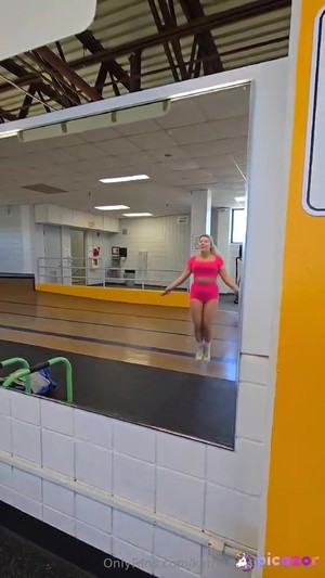 katrinawinterthomas - Thumb