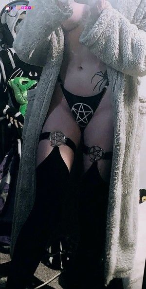 livingdeadgothh photo #32 photo n 32