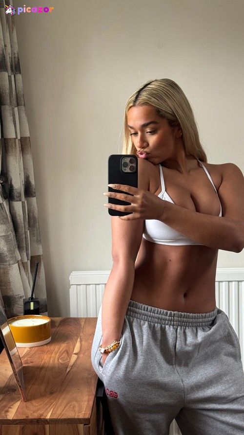 Natalie Gessey - Image
