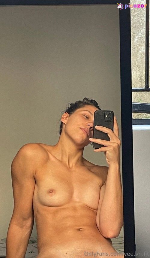 The nude hippie - Image