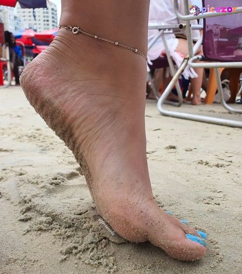feetassola  - Image