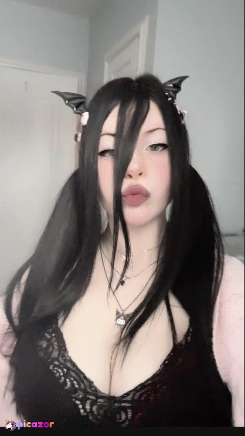 Mollymew2 - Image
