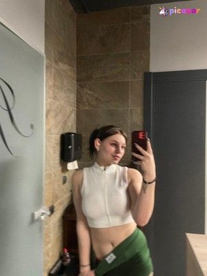 alissabebe - Thumb