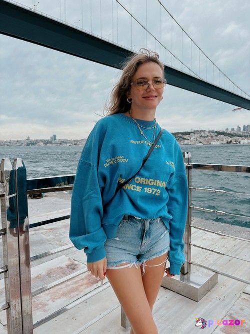 Ecem Karavus - Image