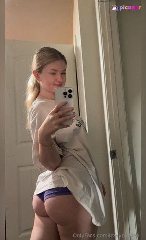 Izzy Nicole - Thumb