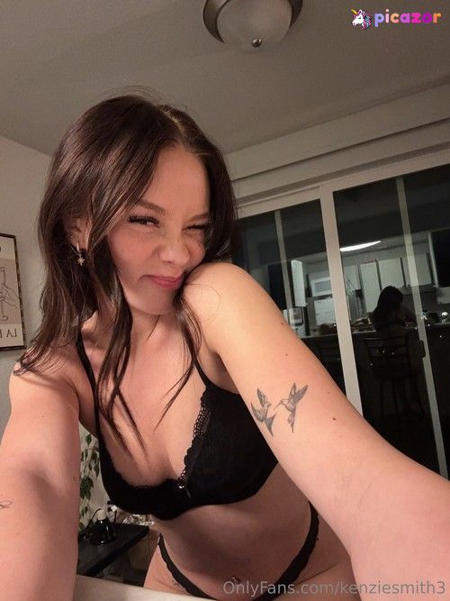 Kenziesmithh  - Image