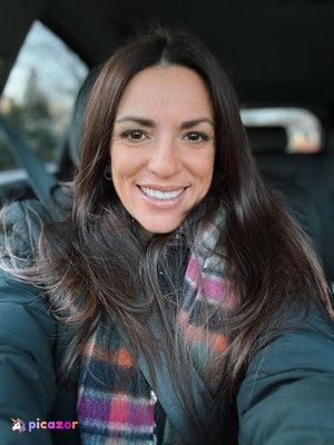 Maria May - Thumb