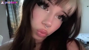 spuwki - Thumb