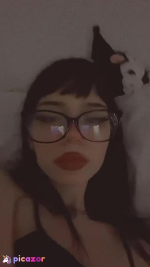spuwki - Thumb