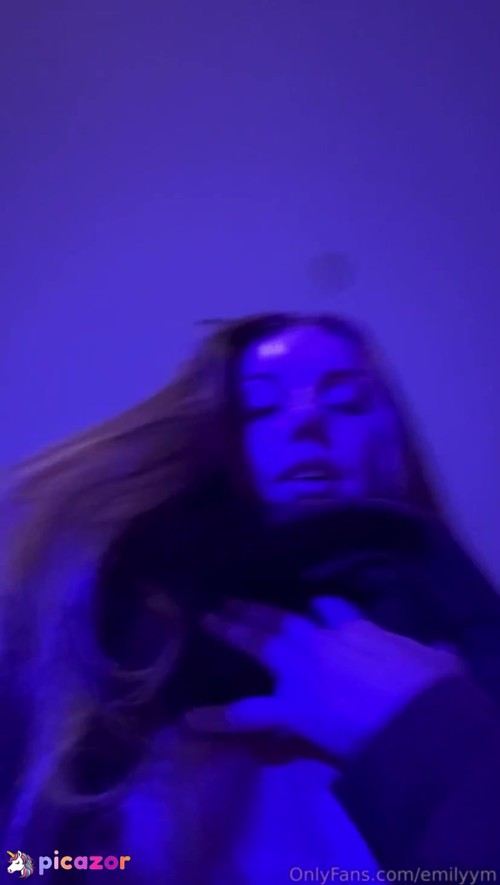 Emily Mangler - Image