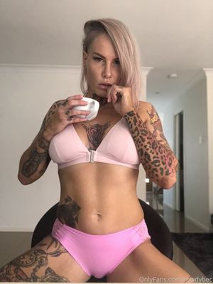 Bec Rawlings - Thumb