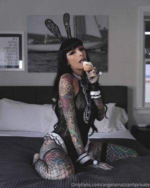 angela-mazzanti-1 photo #109 photo n 109