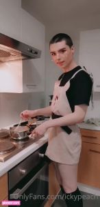 ickypeach-2 video #17 photo n 17