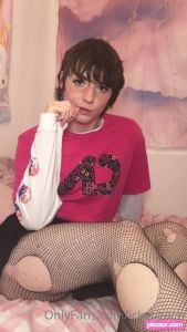 ickypeach-2 video #2 photo n 2