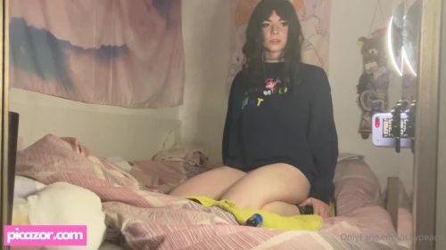 ickypeach - Image
