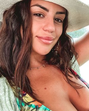 Lola Ortiz - Thumb