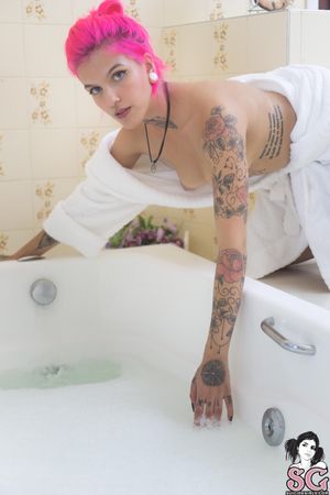 qween-goddess photo #399 photo n 399