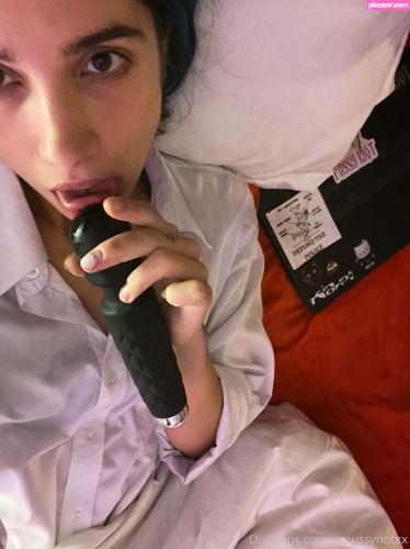 xxpussyriotxx - Image
