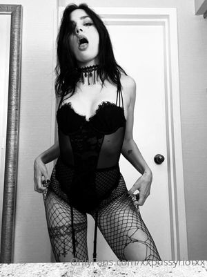 xxpussyriotxx - Thumb